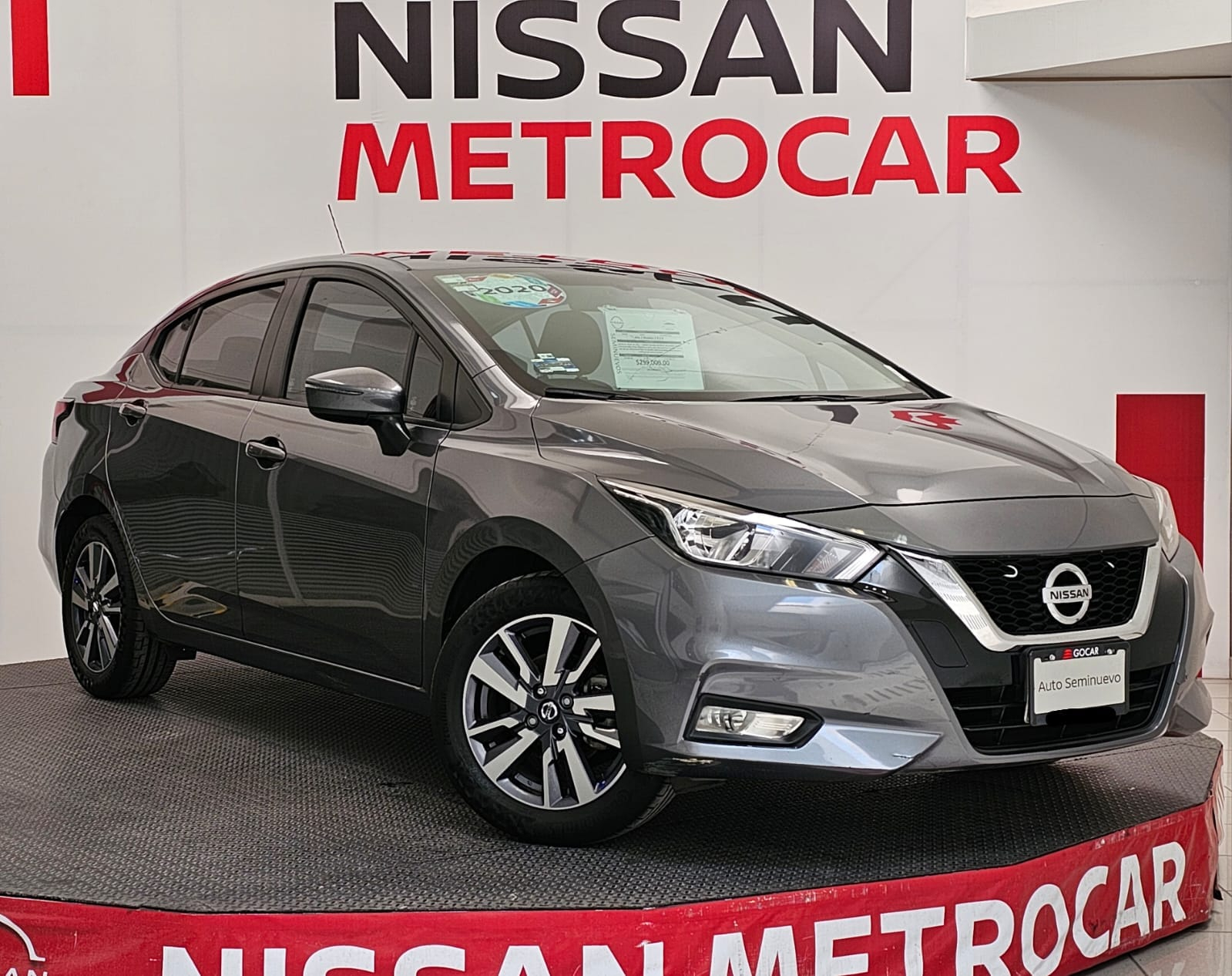 Versa/299,000